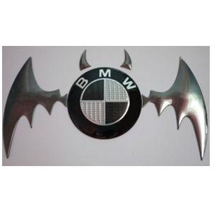 Купить Наклейка Wiiix N18 на автомобиль 3D Бэтмен в Минске, доставка по Беларуси